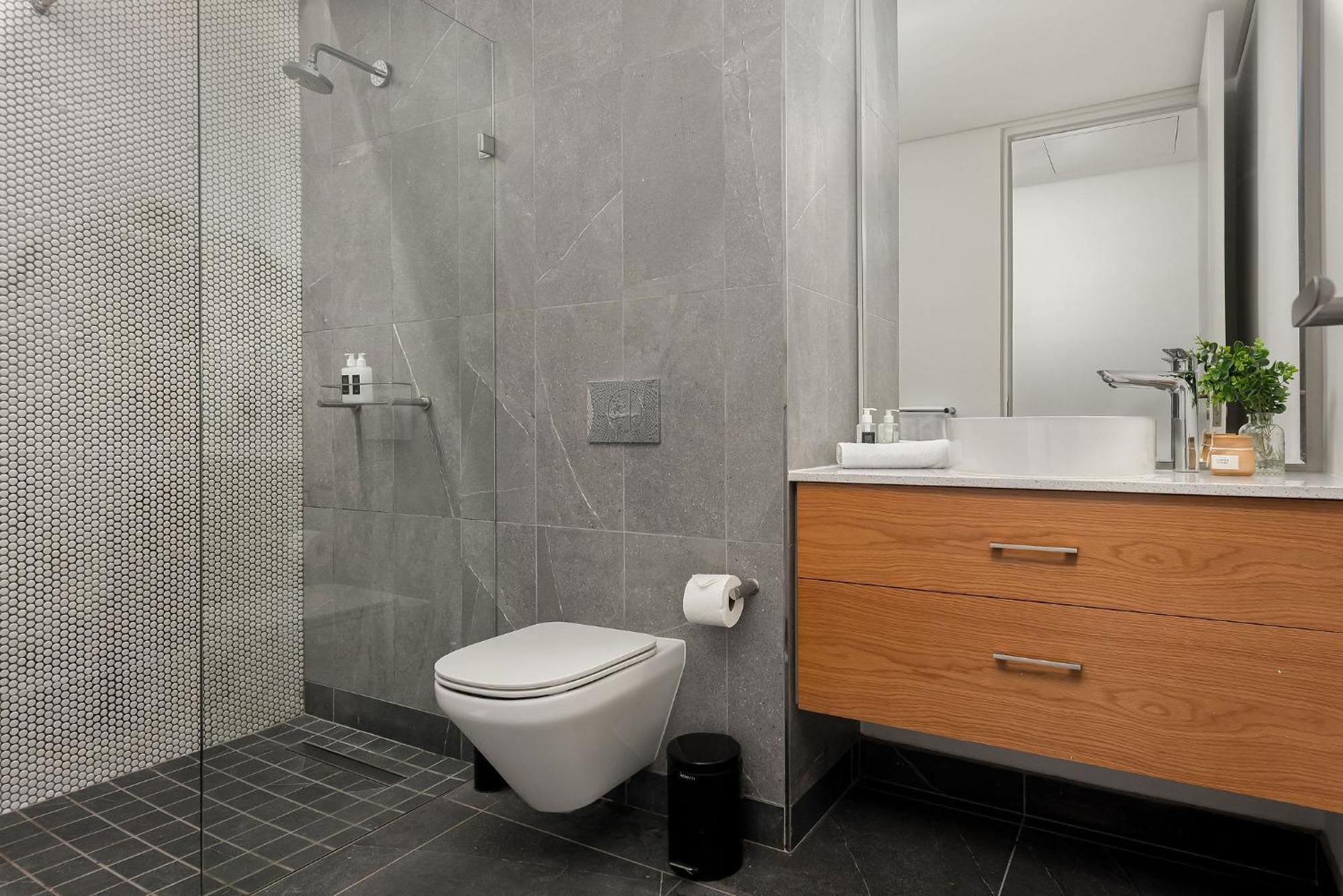 Old Cape Quarter 2 Bedroom Apartments Кейптаун Екстериор снимка